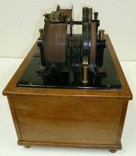Telegraphone, first wire recorder for telephone, ca. 1906
