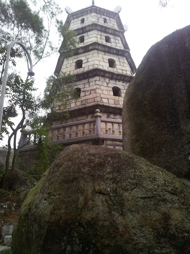 黄岐山石灵塔
