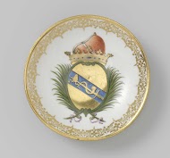 Schotel, veelkleurig beschilderd met chinoiserieën en het wapen van de Venetiaanse familie Morosini