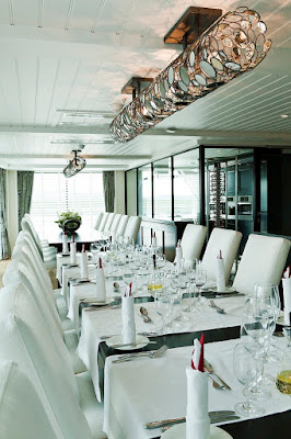 At Erlebnis Chef’s Table on AmaVerde, you can watch a private chef prepare a tasting menu in the exclusive 24-seat venue. 