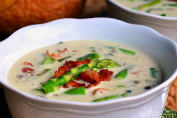 Mom’s Creamy Asparagus Soup