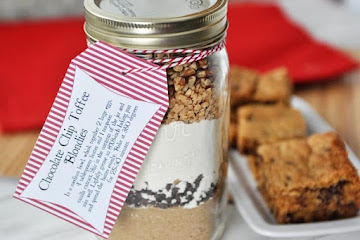 Chocolate Chip Toffee Blondie Mix in a Jar