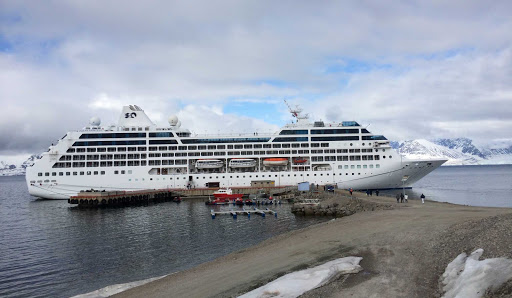 Ocean Princess at Ny-Ålesund, Norway.