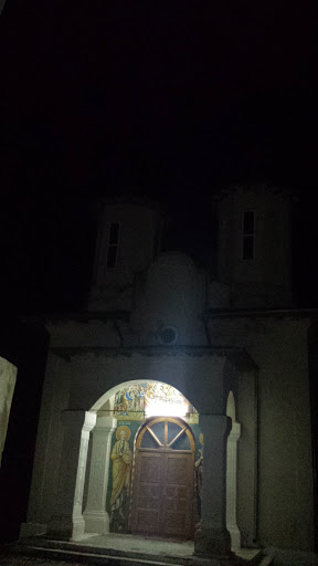 Biserica Semiluminata