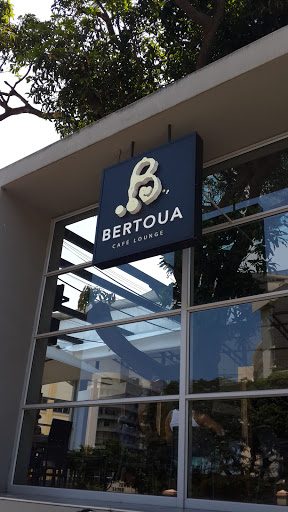 Bertoua Cafe Lounge