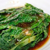 忠孝路夜市正老牌麵線臭豆腐