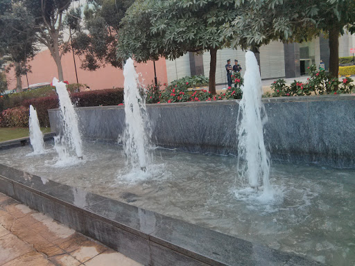 Left Bay Fountain