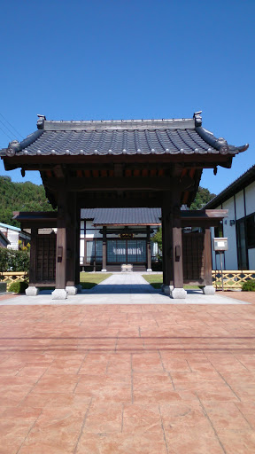 日朝寺 Nityouji Temple