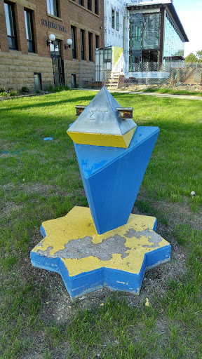 Sigma Tau Sculpture