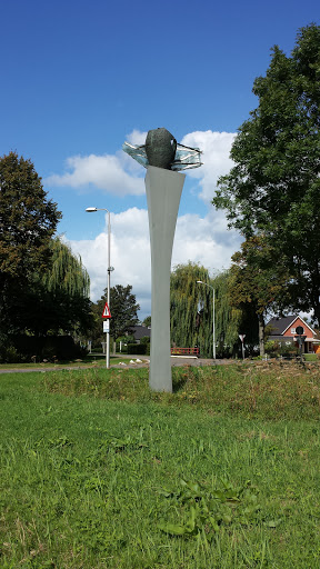 Maasdam Art Totem