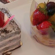 甜點心球sweet cakes