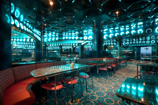 The international buffet at Carnival Imagination's Horizon Bar and Grill is open for breakfast, lunch and dinner.