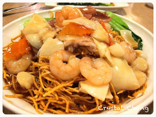 阿秋茶餐廳 種類多但是味道不怎麼樣 可是真的好平價呀！ 
