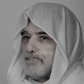 by Plamen Filipov - People Portraits of Men