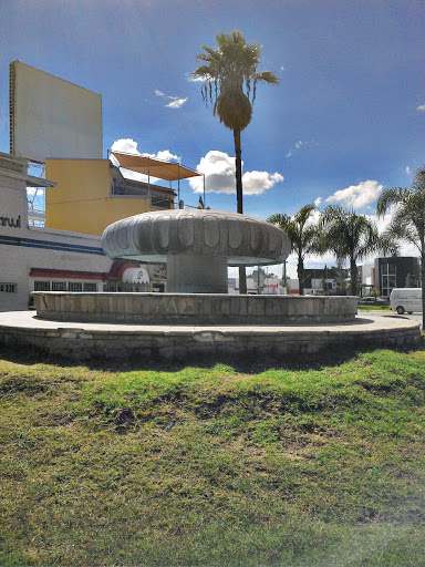 Fuente 2 Monumento Pancho Villa 