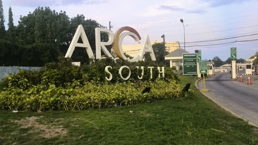 Arca South Giant Letters