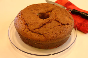 Cold Oven Pound Cake 