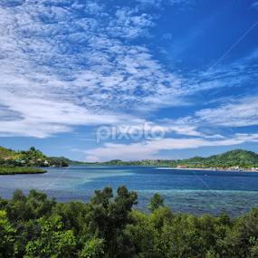 Laulalang by Emil Batalipu - Landscapes Waterscapes