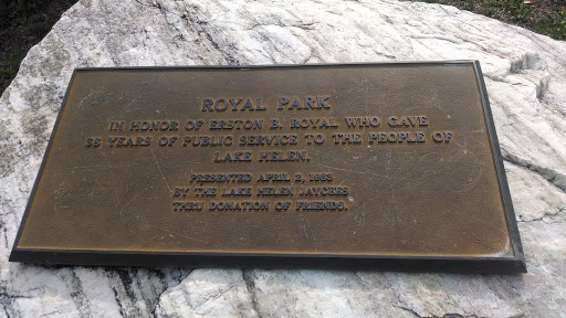 Royal Park Dedication Plaque