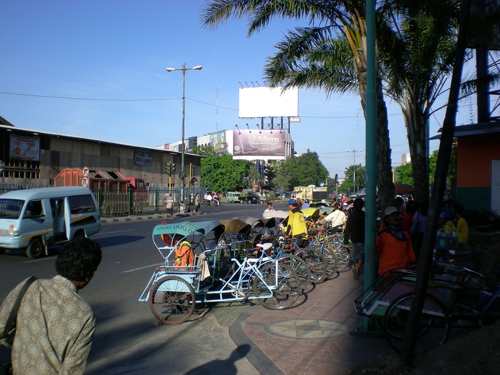 [PusatGrosirSurabaya14.jpg]