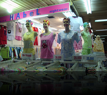 Mannequin ITC Mangga Dua Jakarta
