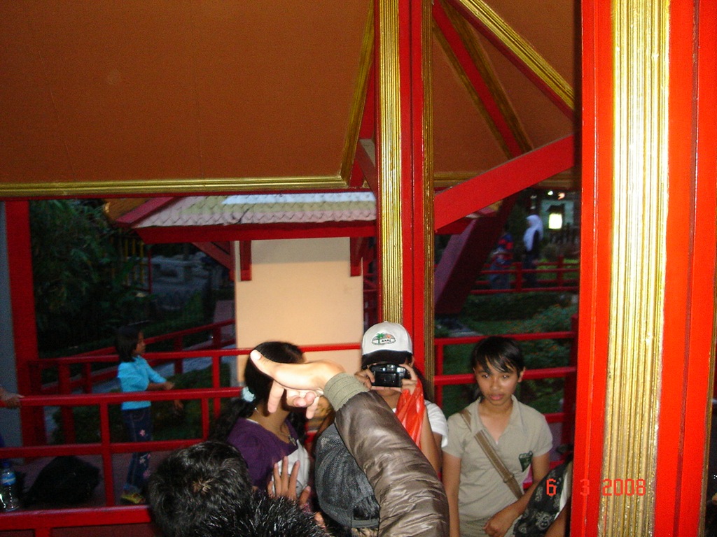 [JayaAncol3524.jpg]