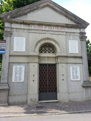 Monumento Ai Caduti San Mauro Pascoli