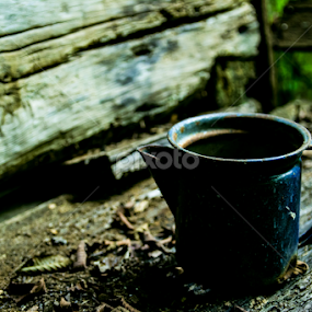 by Barak Johnson - Artistic Objects Cups, Plates & Utensils