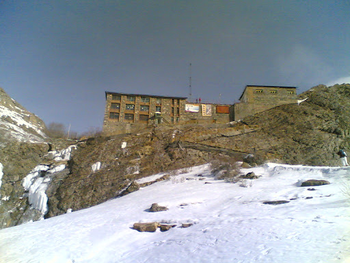 مجتمع پناهگاهي شير پلا-861119- پرويز ستوده شايق