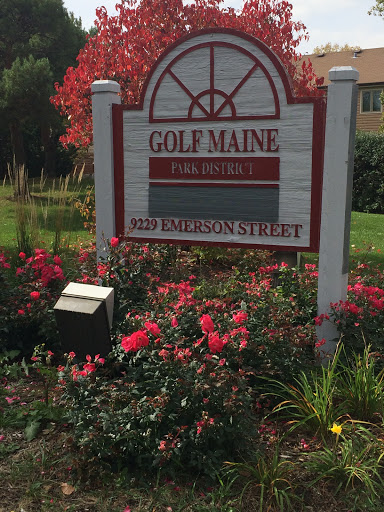 Golf Maine Park District Entrance