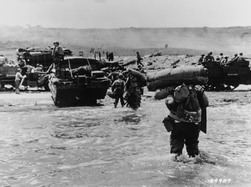 American assault troops move onto Omaha Beach, Normandy. June 6, 1944 ...