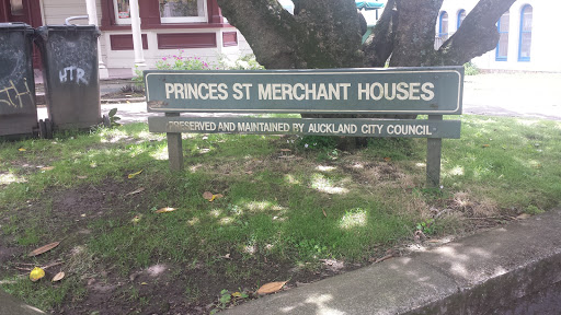 Princes St Merchant Houses