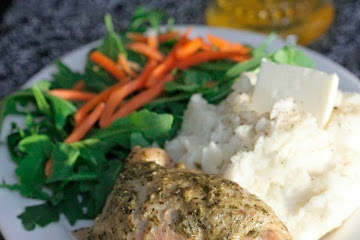 Crock Pot Pesto Ranch Chicken Thighs