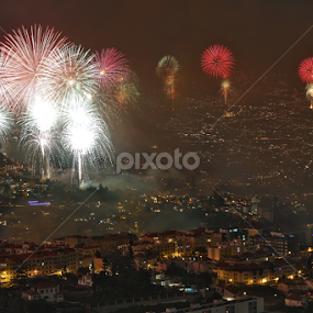 by Virgílio Nóbrega - Public Holidays New Year’s Eve