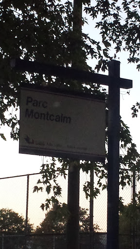 Parc Montcalm Parkway Entrance