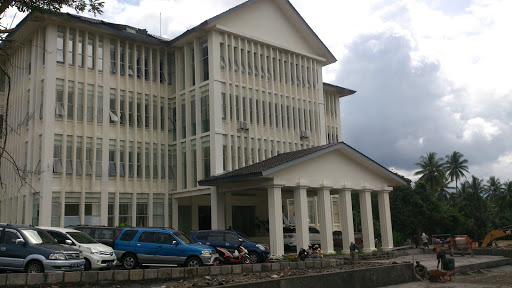 Gedung Utama Politeknik Negeri Manado
