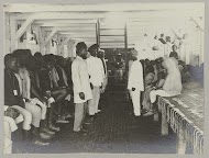 Hindostaanse contractarbeiders in het immigrantendepot