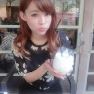 Uzna Omom 杏桃鬆餅屋