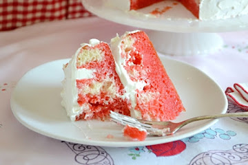 Strawberry Jello Poke Cake Retro Recipes