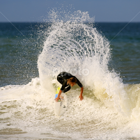 by Yuriko David - Sports & Fitness Surfing