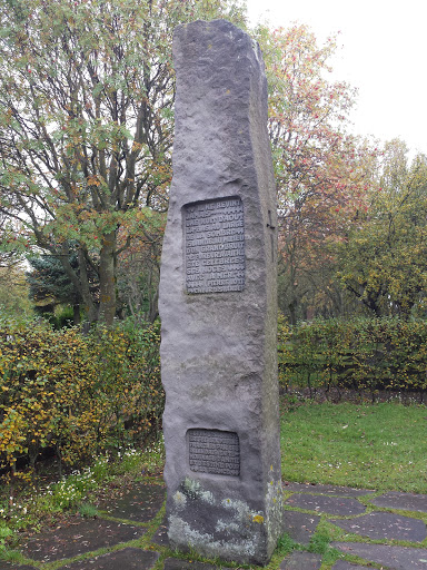 Memorial to French Sailors
