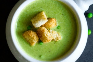 Spring Pea Soup with Leeks and Lentils Recipe