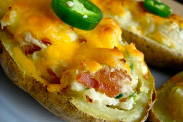 How to Make Baked Potatoes