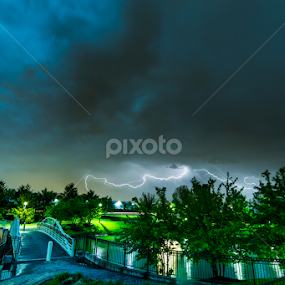 Thunderstorm - Carol Stream Il by MIGUEL CORREA - Landscapes Weather