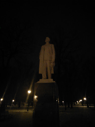 Statue of Gorkiy