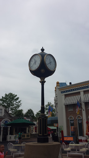 Six Flags Clock