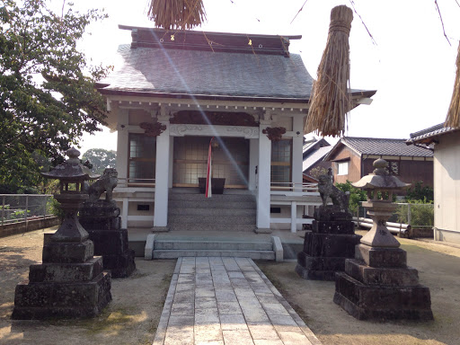 徳満神社