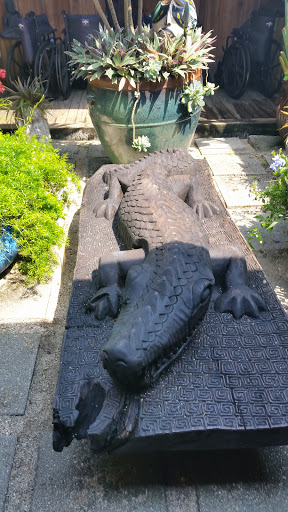 Alligator Table Carving