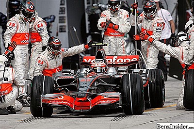  GP, f1, formula one, pit stop, mclaren, car, team, driver, racer, vodafone