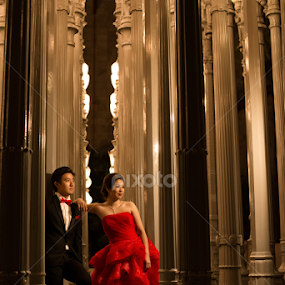 Warm Romance by Yansen Setiawan - Wedding Bride & Groom